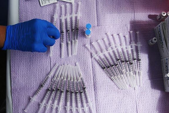 مدرنا اعلام کرد واکسن کرونای این شرکت تا شش ماه ۹۰ درصد تاثیرگذاری دارد