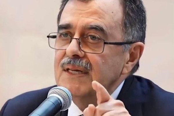 معارض إيراني: المقاطعة الواسعة للانتخابات الرئاسية المسمار الأخير في نعش النظام