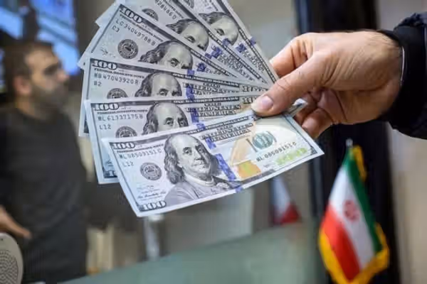 عراق با قطع دسترسی شبهنظامیان همسو با جمهوری اسلامی به دلار موافقت کرد