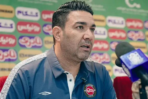 اعتراض نکونام به قوانین نقل و انتقالاتی فوتبال ایران: چطور باید در آسیا بازی کنیم؟