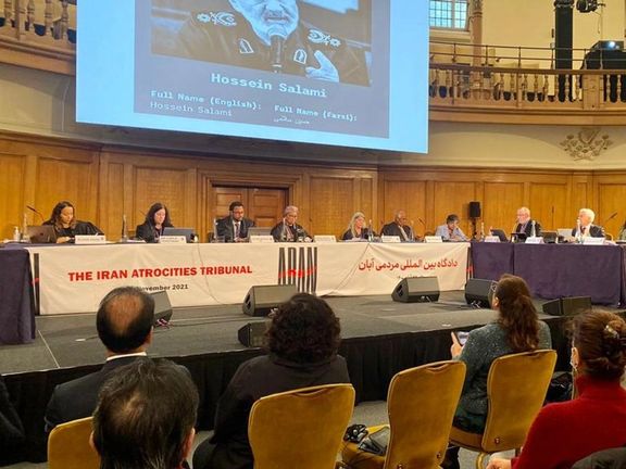 خبرگزاری فارس دادگاه مردمی آبان را بیاهمیت، مسخره و فاقد وجاهت حقوقی خواند