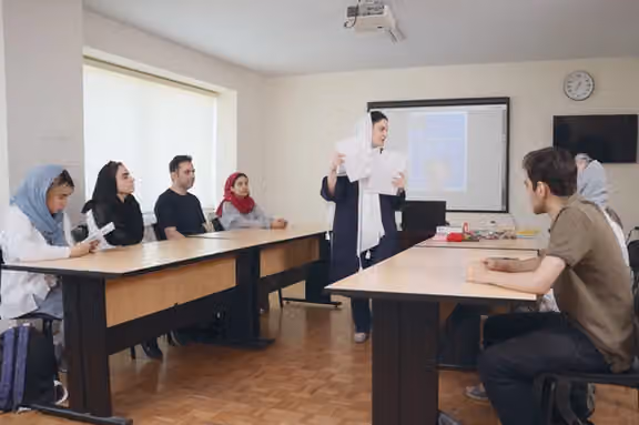 برگزاری کلاس در مرکز آموزش زبان فرانسه در تهران