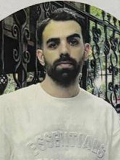 مقتل متظاهر إيراني برصاص حي بين ذراعي والدته والأمن يمنع دفنه في مسقط رأسه