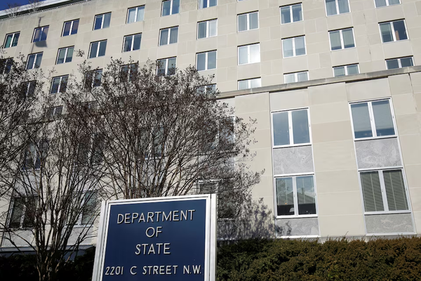 الخارجية الأميركية: انتخابات إيران لن تؤثر على نهج واشنطن تجاه طهران