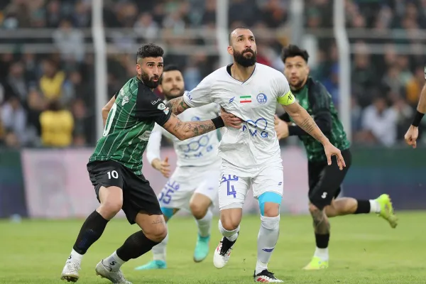 خیبر ۱-۱ استقلال؛ سومین تساوی پیدرپی استقلال، زیر سایه صحنههای مشکوک داوری در خرمآباد