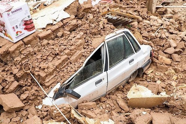 الأمطار الغزيرة تواصل هطولها في إيران.. والأرصاد الجوية تصدر تحذيرات لـ12 محافظة