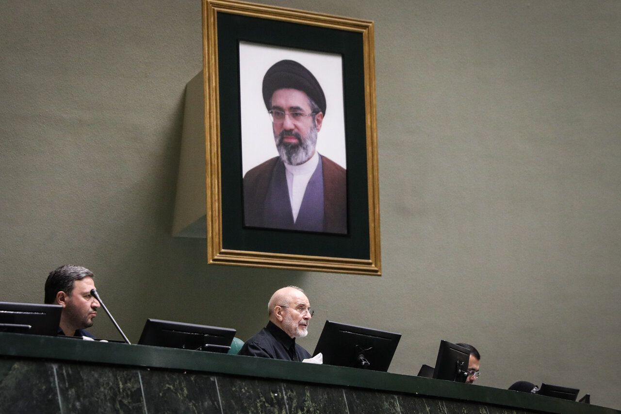 محمدباقر قالیباف: مجتبی خامنه&zwnj;ای از سلامت کامل برخوردار است و روحیه بانشاطی دارد