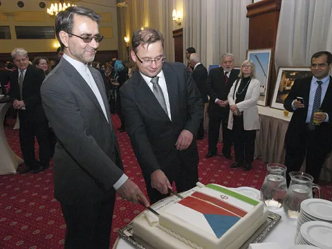 غلامرضا دریکوند