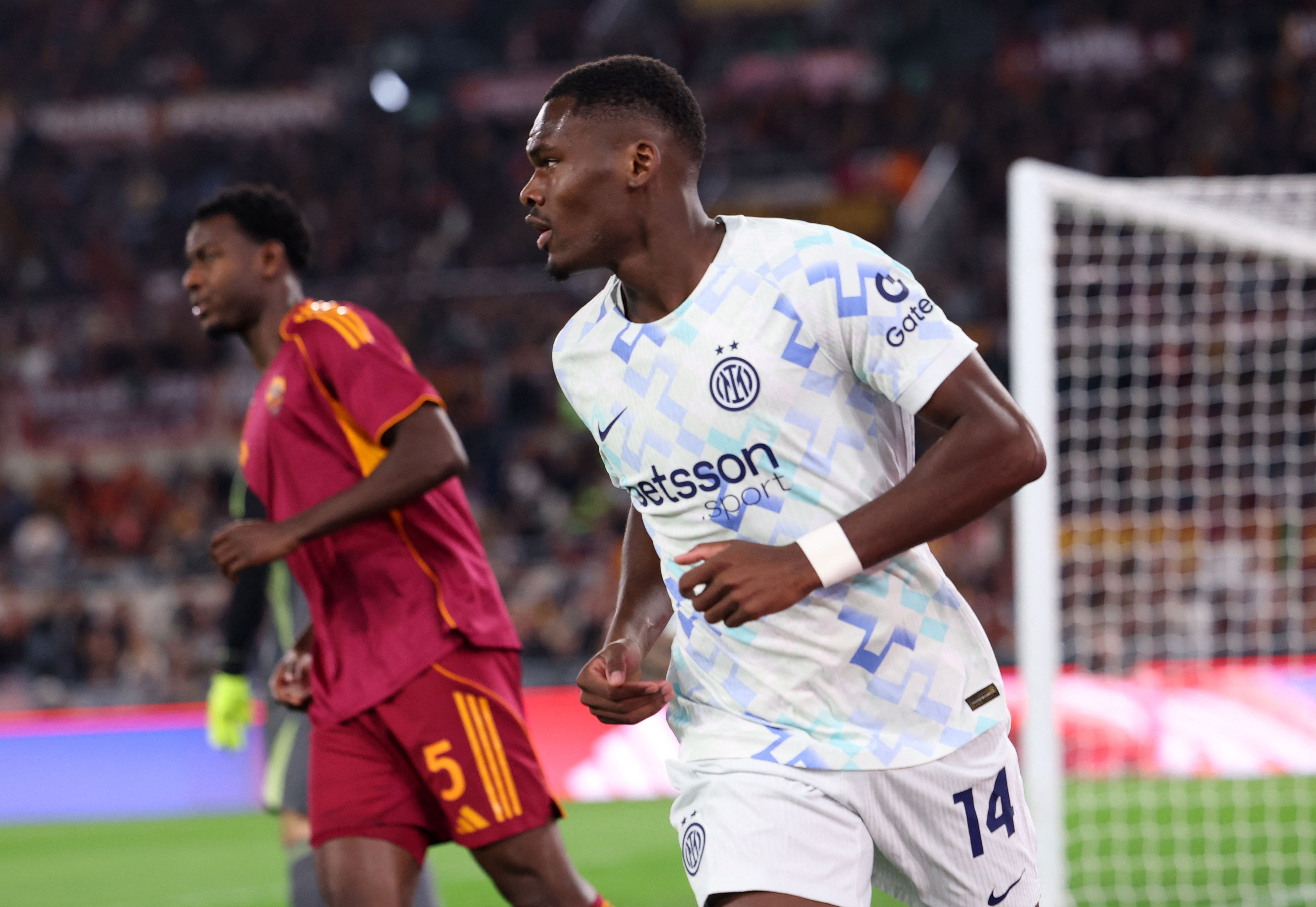 آاس رم ۰-۱ اینتر؛ فتح پایتخت به دست نراتزوری، تیم کیوو صدرنشین شد