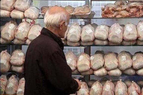 خبرگزاری مهر: قیمت مرغ در بازار به بالای ۳۶ هزار تومان رسیده است