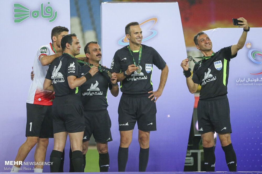 سازمان لیگ فوتبال: حقوق داوران هر ۱۰ هفته یک‌بار پرداخت می‌شود، هفته دهم هنوز تمام نشده!