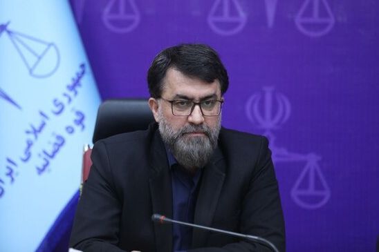 دادستان قزوین: یک فروشگاه لباس به دلیل کشف حجاب فروشندگانش پلمب شد