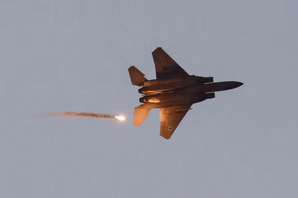 آمریکا قرارداد ۸.۶ میلیارد دلاری تحویل ۲۵ جنگنده اف-۱۵ به اسرائیل را امضا کرد