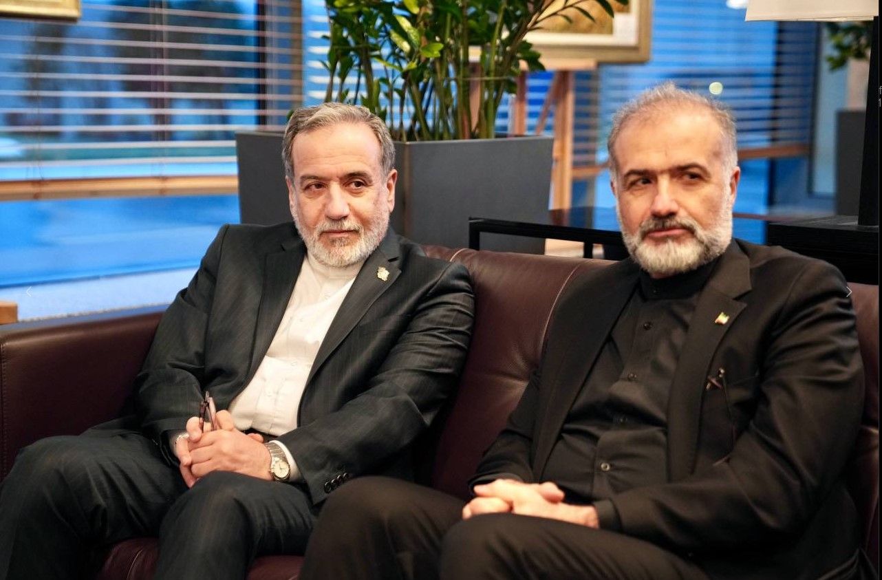 عراقچی: عبور امن از تنگه هرمز موضوعی مهم و جهانی است و لازم است با عمان هماهنگ باشیم