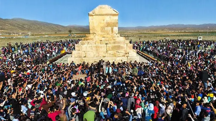 Authorities block Iranians from ancient sites ahead of Cyrus the Great day