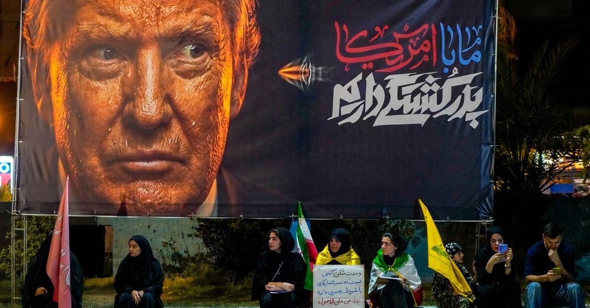 Iran Conflict Sees Direct Strikes on US Bases Across Gulf and Jordan