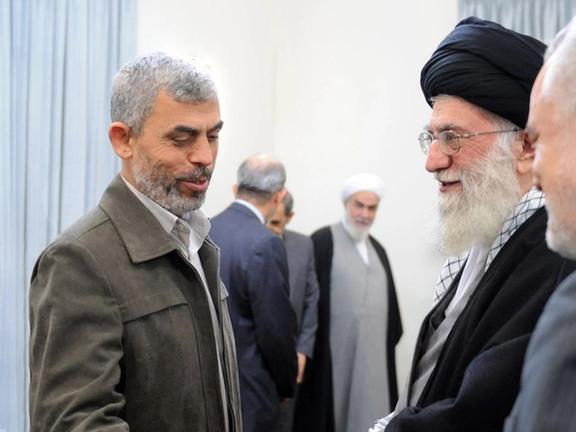 Hamas leader Yahya Sinwar in a meeting with Islamic Republic Supreme Leader Ali Khamenei in Tehran, February 12, 2012