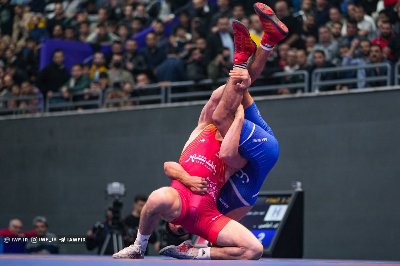 استقلال ۴-۶ بانک شهر؛ بانک شهر قهرمان لیگ برتر کشتی آزاد ایران شد