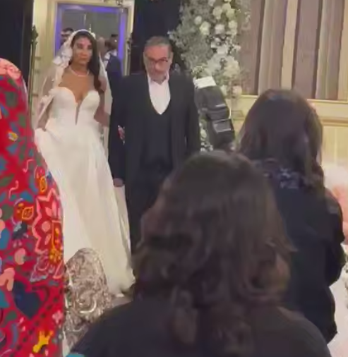 رسانه سازمان تبلیغات خطاب به شمخانی: حواستان به اعمالتان باشد تا برای نظام هزینه نسازید