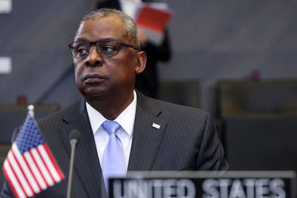 Pentagon Chief Tries To Reassure Middle East Allies Amid Iran Talks