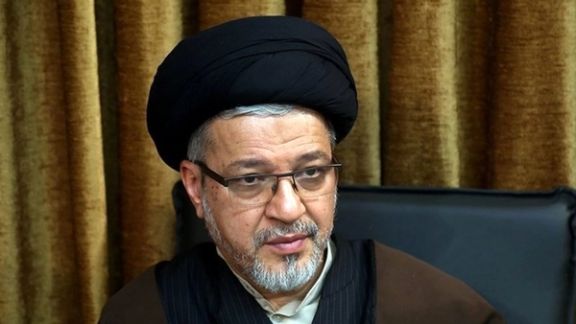 دبیر شورای عالی انقلاب فرهنگی: فضای دینداری را با مغالطه دین و حجاب اجباری تیره میکنند