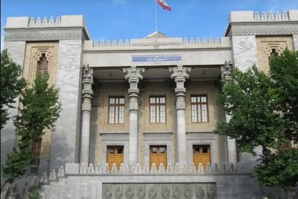 وزارت خارجه جمهوری اسلامی: ابراز تمایل ترامپ به گفتوگو در تعارض با رفتارهای آمریکاست