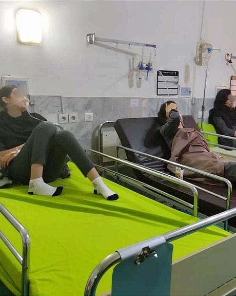 جمعی از وکلا و سینماگران خواهان دخالت فعالان حقوق بشر در موضوع حملات شیمیایی به مدارس شدند