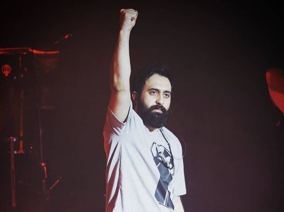 Iranian singer Mehdi Yarrahi