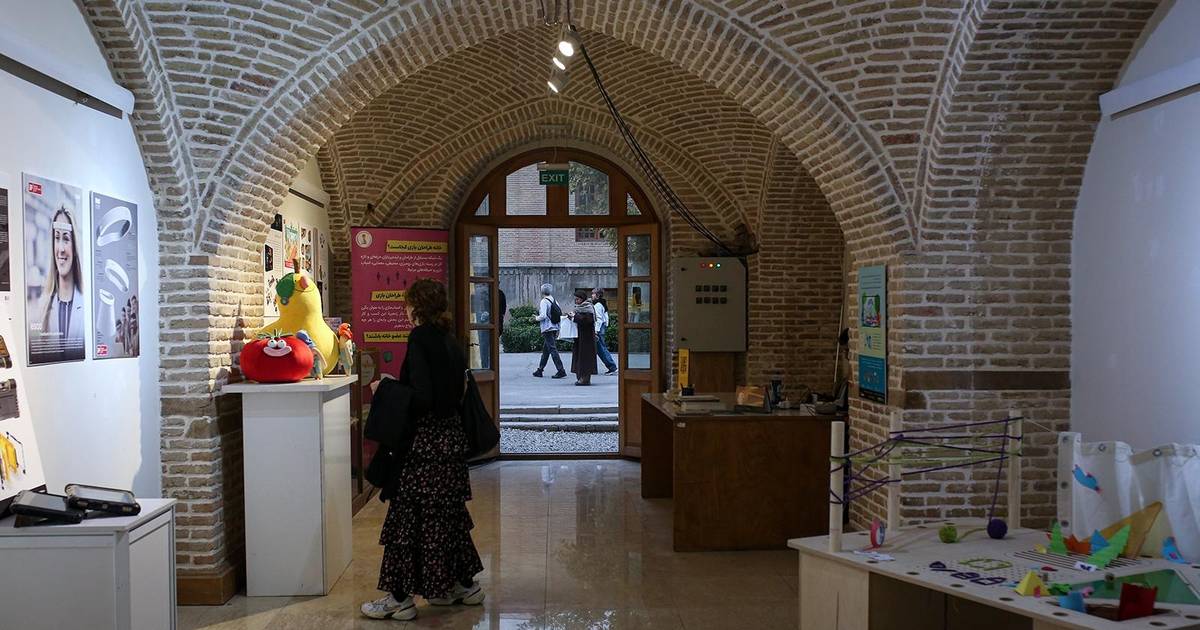 Tehran design event closed after online video triggers hardline backlash