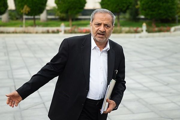 وزیر آموزش و پرورش: امسال دانشآموزان را با موضوع قدرت موشکی و روایت جنگ درگیر میکنیم