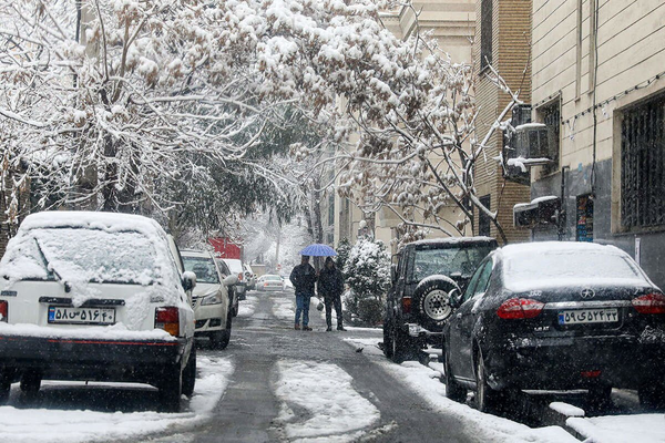 Energy deficit forces Iran's government to shut down offices