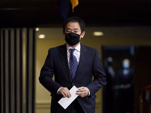 خبرنگار پولیتیکو: زندانی پیشین در ایران مشاور ارشد وزارت خارجه آمریکا در امور ایران شد