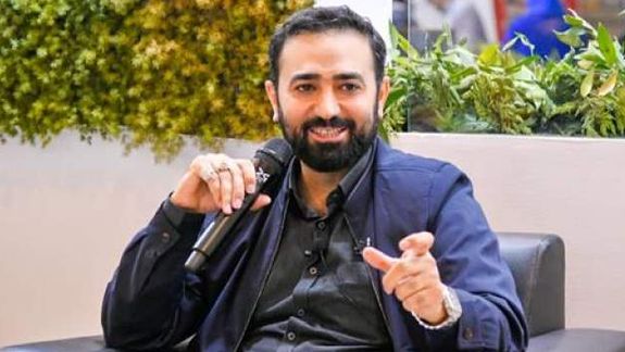 یامینپور، معاون وزیر ورزش: ازدواج عامل مهمی در کنترل حجاب است