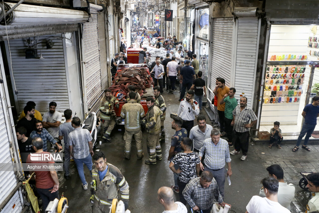 مدیرعامل سازمان آتش نشانی: هر لحظه ممکن است بازار تهران با حادثه‌ای بزرگ روبرو شود