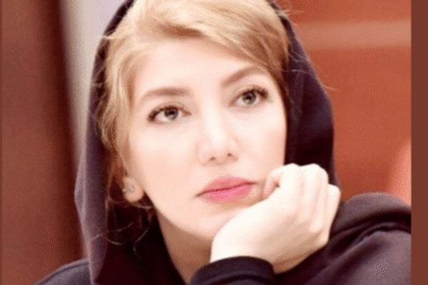 مرضیه حسینی، روزنامهنگار اقتصادی، در اثر فشارهای قضایی دچار سکته مغزی شد
