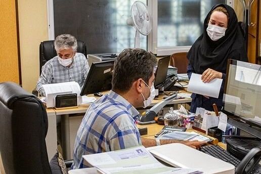 رییس کمیسیون بودجه مجلس: وعده رییس سازمان برنامه برای افزایش حقوق کارمندان غیرکارشناسی است