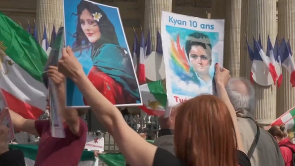 تجمعات جهانی ایرانیان در حمایت از وحید بهشتی و تاکید بر لزوم تروریست شناختن سپاه