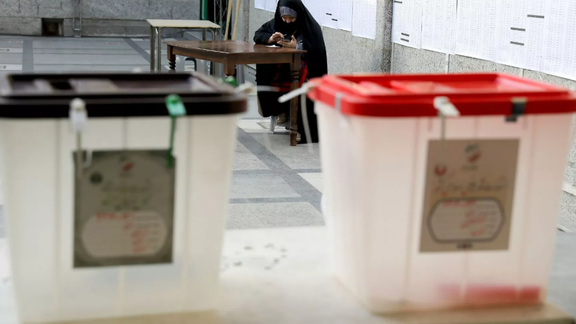 بیانیه ۱۶ تشکل سیاسی: مردم دیگر رای خود را به حراج نمیگذارند