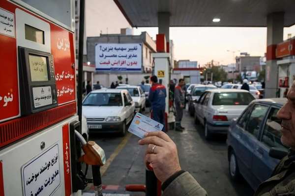 عضو کمیسیون انرژی مجلس: با کمبود بنزین مواجهیم و سناریوهای مختلفی در حال بررسی است