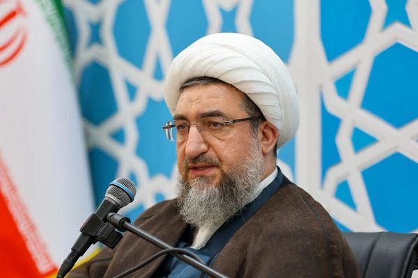 امام جمعه تبریز: مسئولیت شکست مذاکرات بر عهده آمریکاست