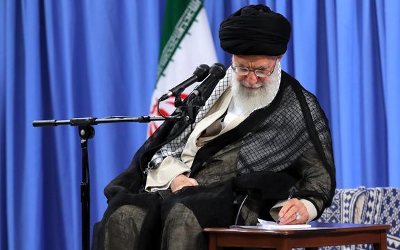 پس از انتشار گزارشی درباره مذاکره با آمریکا؛ روزنامه شرق از دفتر خامنهای عذرخواهی کرد