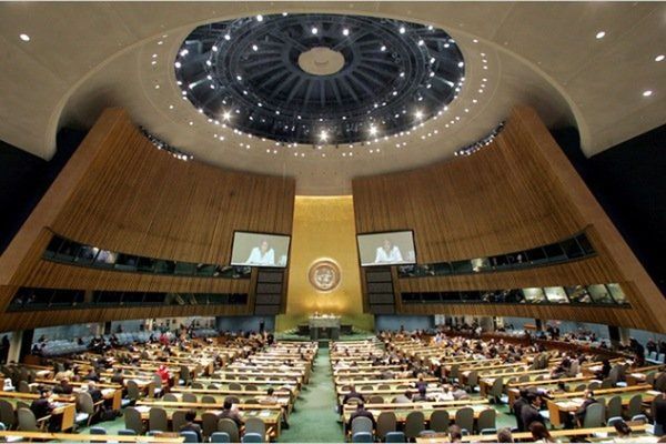 الأمم المتحدة تدين انتهاكات حقوق الإنسان في إيران