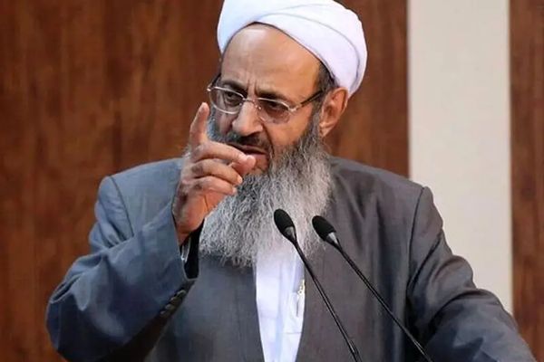 زعيم أهل السُّنَّة في إيران: الشرق الأوسط يتجه نحو الحرب