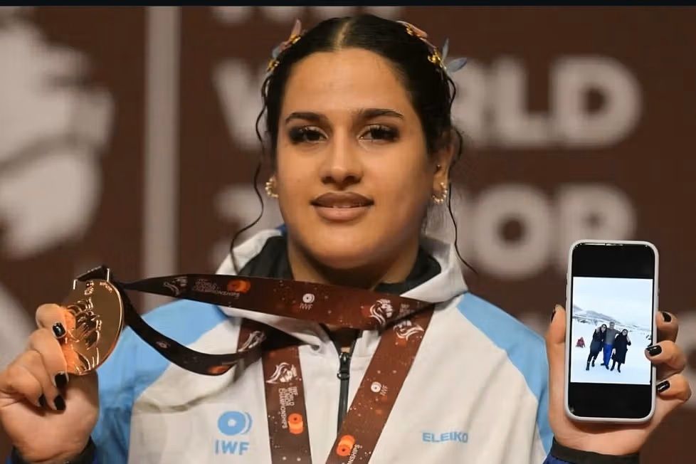 یکتا جمالی، عضو پیشین تیم ملی وزنه برداری زنان؛ نه به اعدام بازداشت‌شدگان در ایران