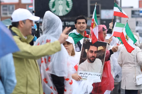 بحران مالی و روانی دانشجویان ایرانی در کانادا؛ خطر اخراج و نگرانی از بازگشت به ایران