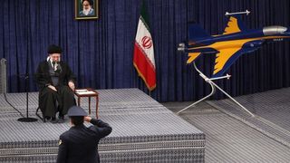 دلالات وأسباب التردد الإيراني في الرد على مقتل هنية