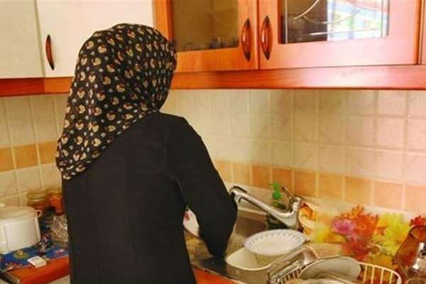 ظاهرة الانتحار في إيران أعلى من المعدل العالمي.. وفي المقدمة ربات البيوت