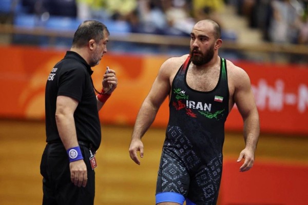 چهاردهمین طلا در ناگویا؛ امیرحسین زارع قهرمان سنگینوزن شد