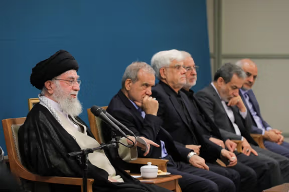 Iran's diplomatic feints come up short as economy flashes red