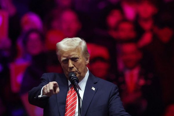 ترامب: إيران كانت مفلسة تماما وغير قادرة على تمويل حماس وحزب الله خلال فترة رئاستي الأولى